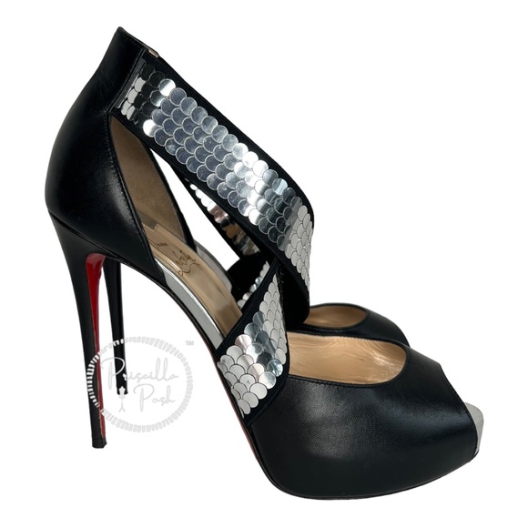 Christian Louboutin
Xiletta Disco Ball Red Sole Sandals Black Silver Sequin 38 - Picture 10 of 16